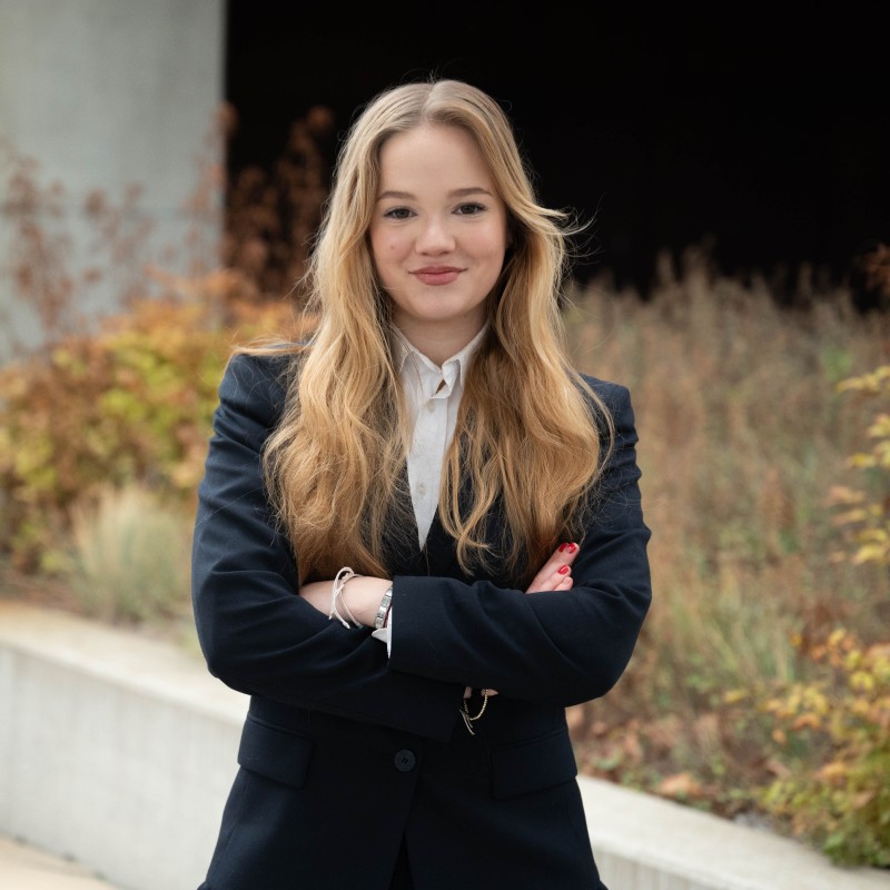 Portrait von Alma Juch